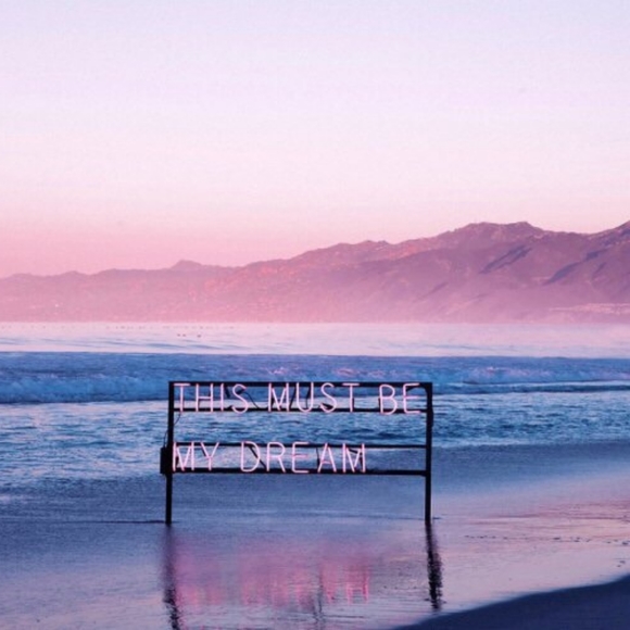 thrifty treasures - Picture 1 of 1